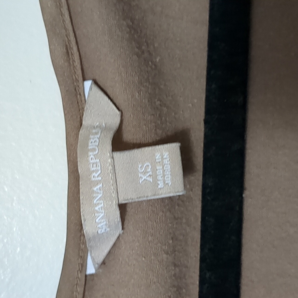 Banana Republic Tank Top - Picture 4 of 5